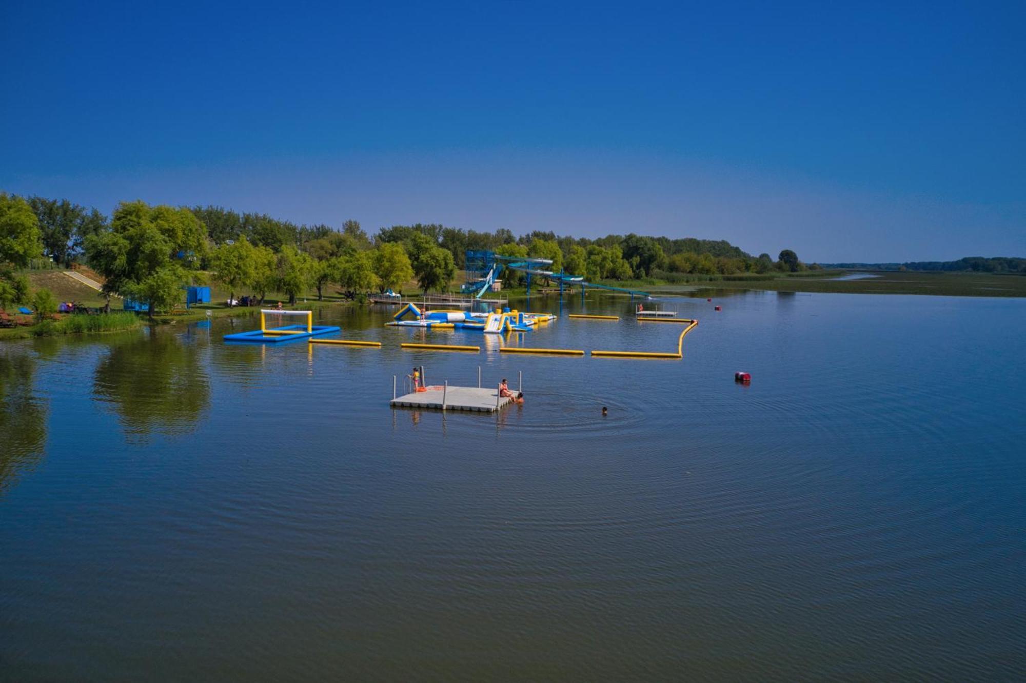 Tisza-tó Apartmanpark Hotel Kisköre Exterior foto